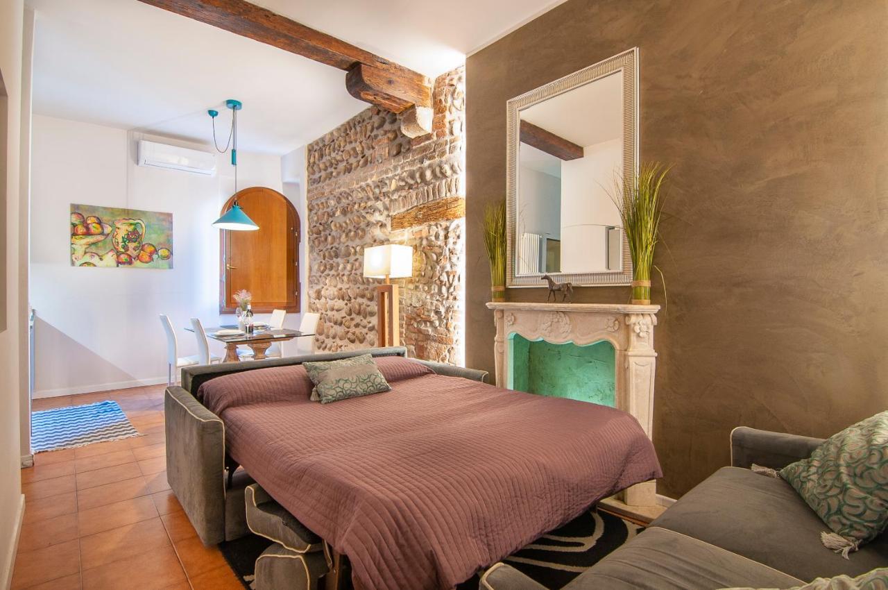 Il Cuscino Di Giulietta - 2 Min From Arena Apartamento Verona Exterior foto